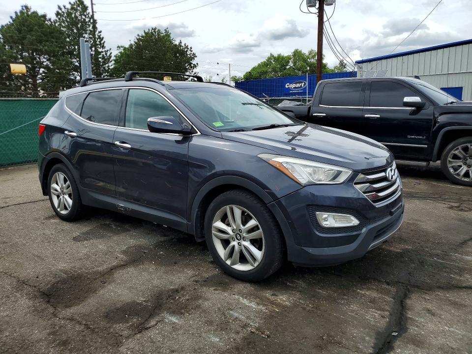 2016 Hyundai Santa fe VIN 5XYZWDLA4GG345599 COPART salvage auction — WATER/FLOOD, Pa - Certificate Of Salvage, sold $2,000 on 2026-07-21 (photo 4)