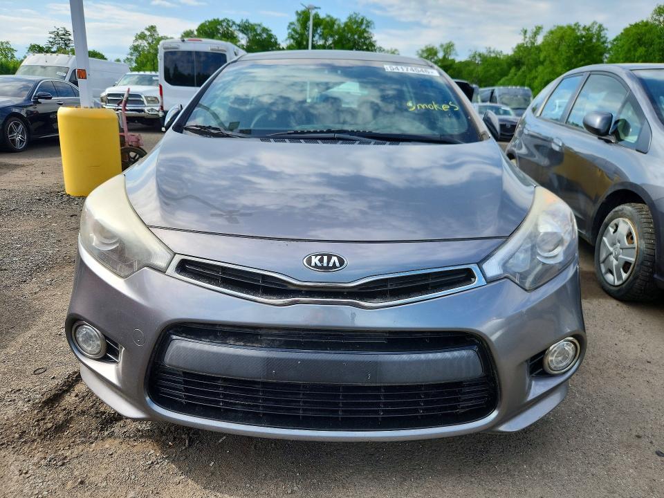 2016 Kia Forte VIN KNAFZ5A35G5592172 COPART salvage auction — MINOR DENT/SCRATCHES, Ct - Certificate Of Title, sold $1,300 on 2026-07-30 (photo 5)