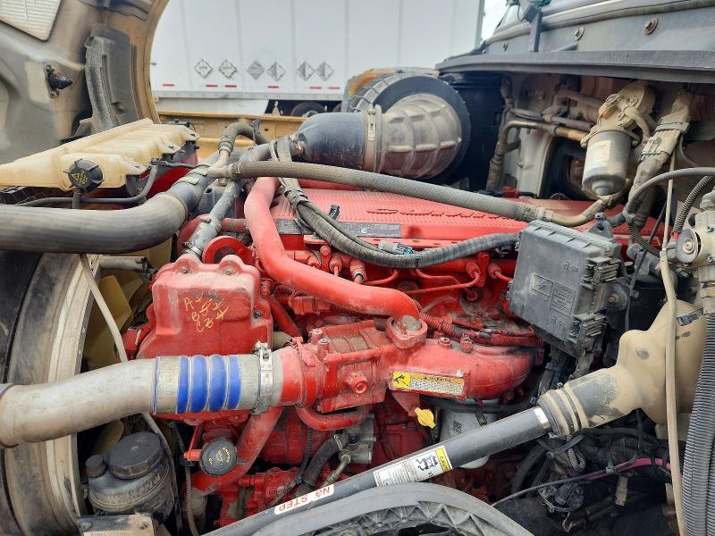 2017 Volvo VIN 4V4N39TG9HN988098 COPART salvage auction — MINOR DENT/SCRATCHES, In - Certificate Of Title, sold $5,000 on 2026-07-22 (photo 7)