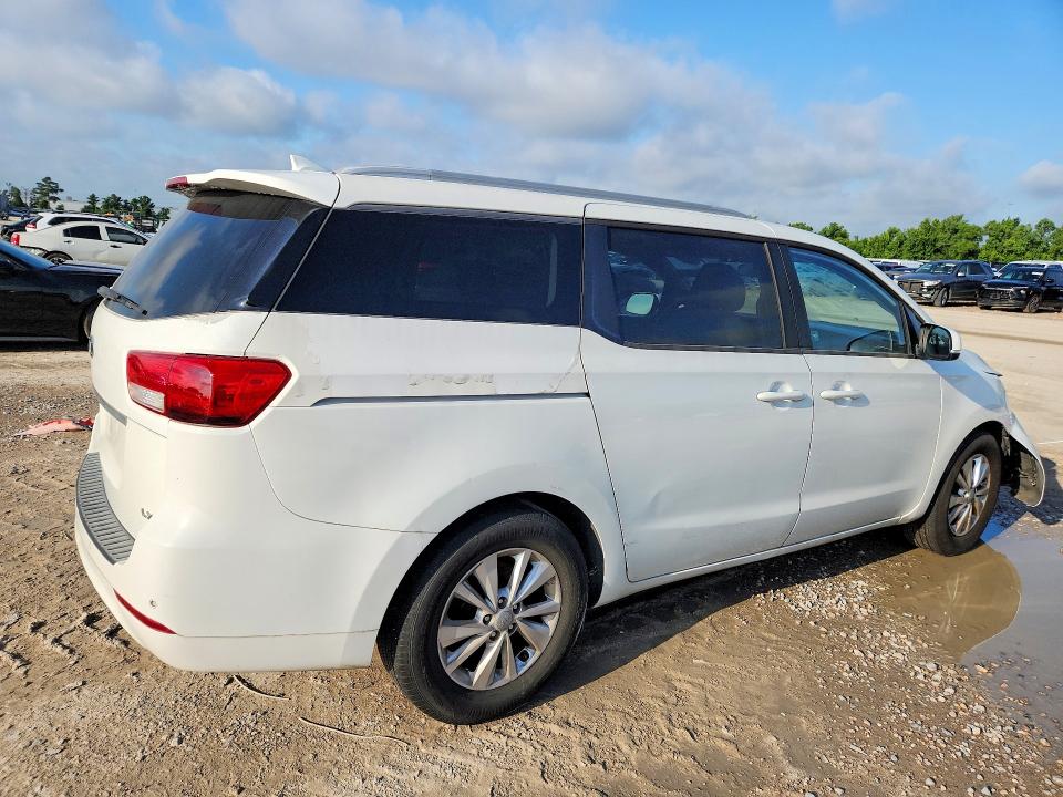 2015 Kia SEDONA VIN KNDMB5C12F6021404 COPART salvage auction — FRONT END, TX - CERTIFICATE OF TITLE, sold $1,500 on 2026-07-07 (photo 3)