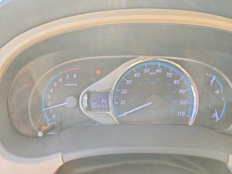 2014 Toyota Sienna VIN 5TDYK3DCXES447569 COPART salvage auction — FRONT END, KS - CERT OF TITLE-SALVAGE (P), sold $1,600 on 2026-07-27 (photo 9)