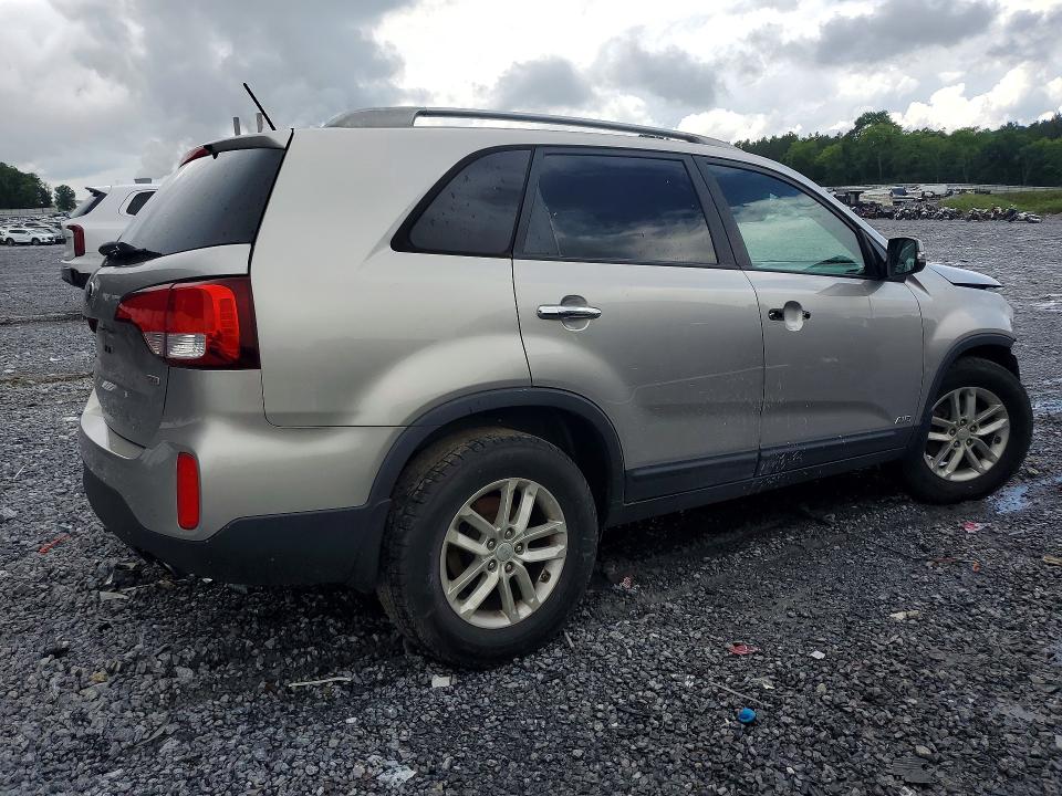 2015 Kia Sorento VIN 5XYKTCA64FG634709 COPART salvage auction — ROLLOVER, Ga - Cert Of Title-Salvage, sold $1,150 on 2026-07-09 (photo 3)