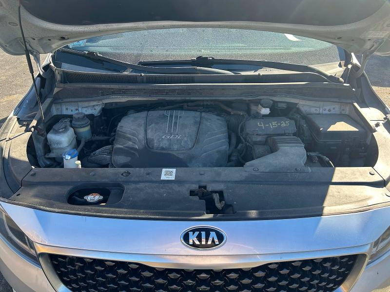 2017 Kia SEDONA VIN KNDMA5C1XH6264741 COPART salvage auction — NORMAL WEAR, MA - CERTIFICATE OF TITLE (P), sold $800 on 2026-07-02 (photo 7)