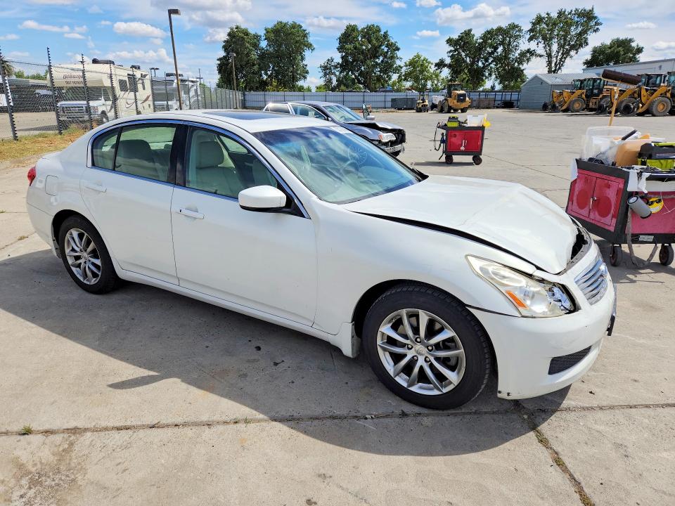 2009 Infiniti G37 VIN JNKCV61E09M013945 COPART salvage auction — FRONT END, CA - SALVAGE CERTIFICATE, sold $1,800 on 2026-07-13 (photo 4)