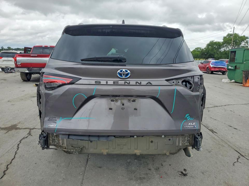 2021 Toyota Sienna VIN 5TDJSKFC5MS028844 COPART salvage auction — REAR END, Tn - Salvage Certificate, sold $18,100 on 2026-07-27 (photo 6)