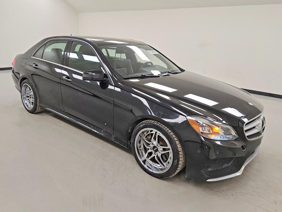 2016 Mercedes-benz E-klasse VIN WDDHF5KB5GB221577 COPART salvage auction — MINOR DENT/SCRATCHES, Tx - Certificate Of Title, sold $4,550 on 2026-07-02 (photo 4)