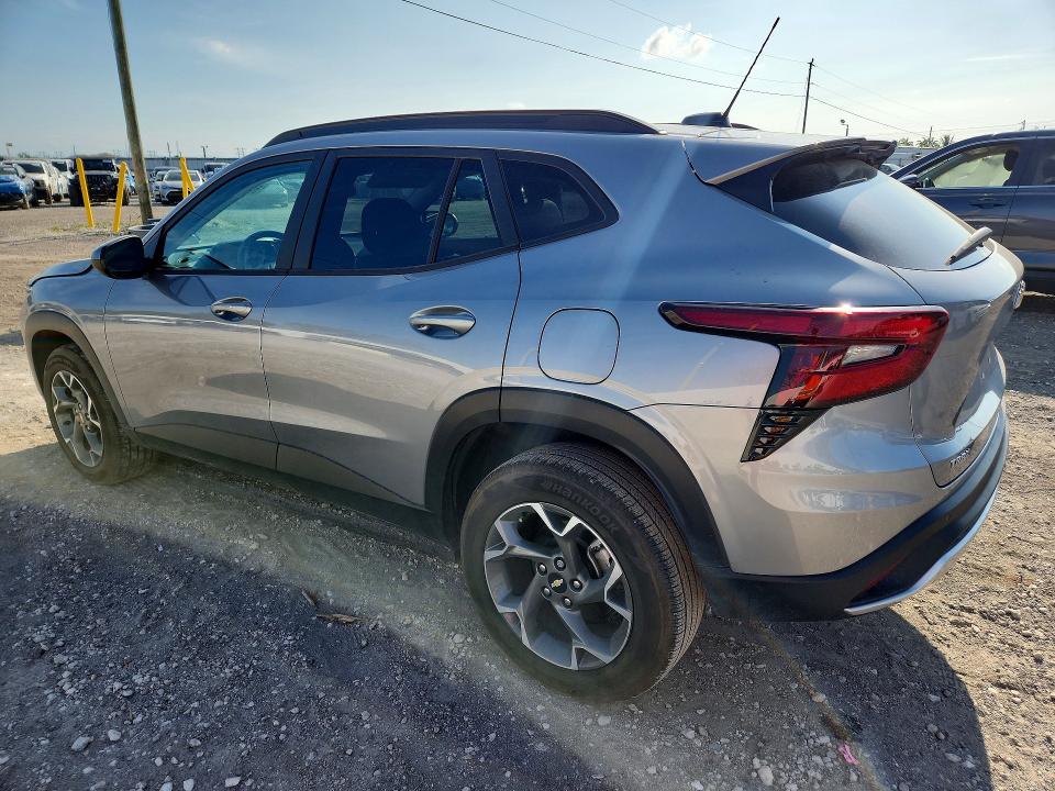 2024 Chevrolet Trax VIN KL77LHE2XRC177758 COPART salvage auction — FRONT END, FL - CERT OF TITLE SLVG REBUILDABLE, sold $2,100 on 2026-07-22 (photo 2)
