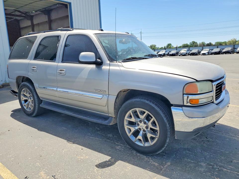 2004 Gmc Yukon VIN 1GKEK13Z34J167618 COPART salvage auction — REAR END, Id - Salvage Certificate Of Title, sold $900 on 2026-07-09 (photo 4)