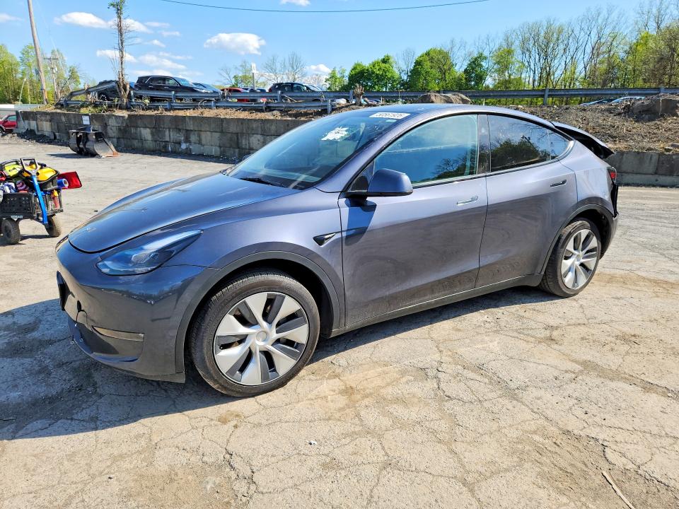 2023 Tesla Model y VIN 7SAYGDEEXPF884005 COPART salvage auction — REAR END, Ct - Cert Of Title-Salvage, sold $8,200 on 2026-07-30 (photo 1)