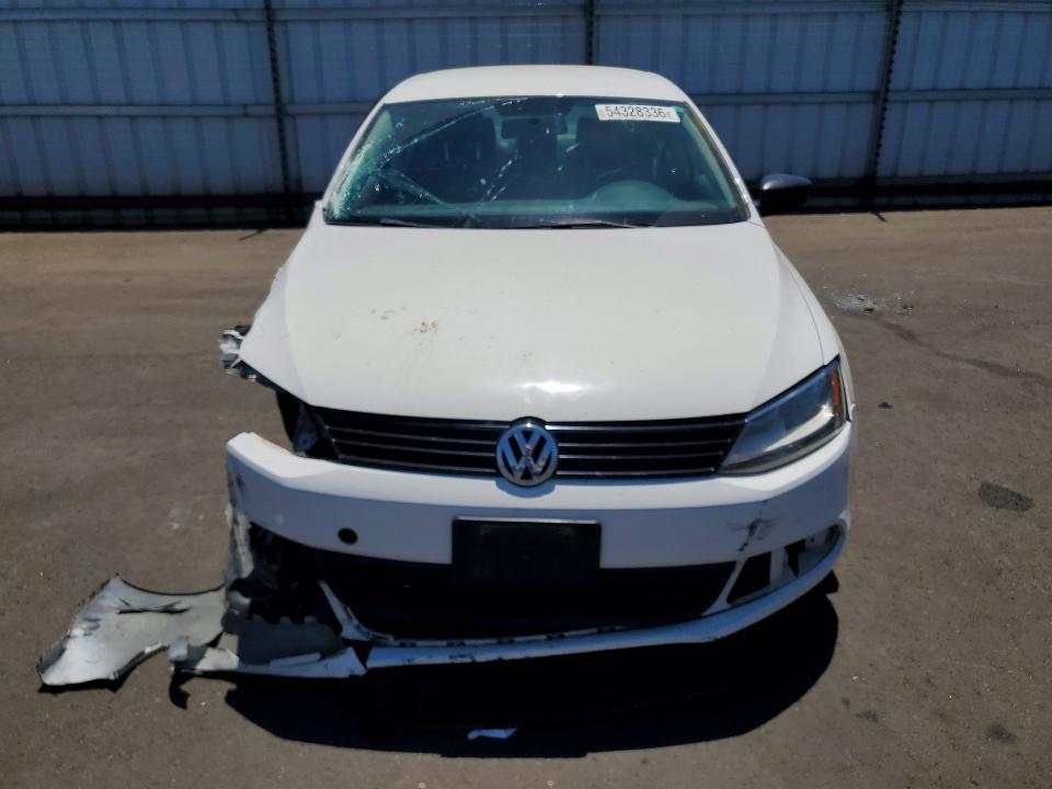 2011 Volkswagen Jetta VIN 3VW1K7AJ3BM027592 COPART salvage auction — FRONT END, Ca - Salvage Certificate, sold $300 on 2026-07-29 (photo 5)