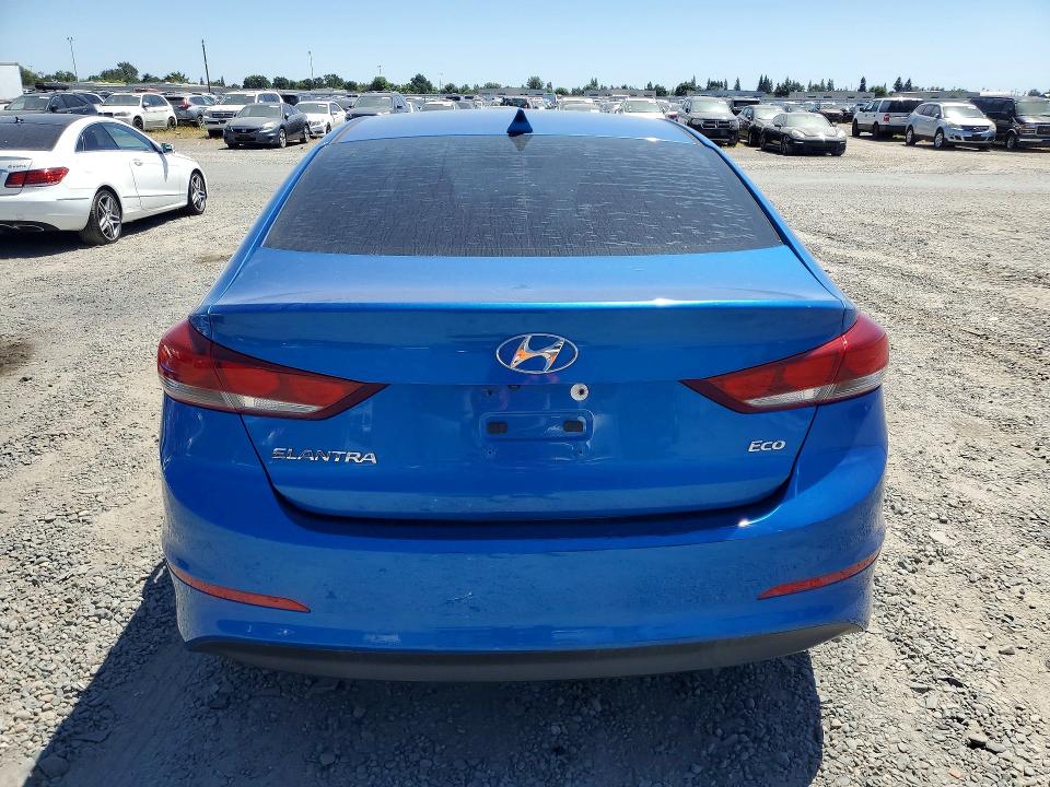 2017 Hyundai VIN 5NPD94LA4HH090822 COPART salvage auction — NORMAL WEAR, Ca - Salvage Certificate, sold $1,400 on 2026-07-02 (photo 6)