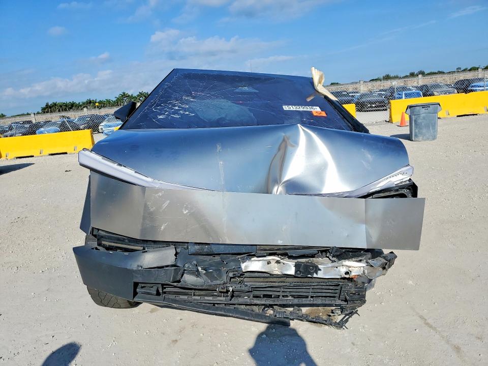 2024 Tesla VIN 7G2CEHED4RA014209 COPART salvage auction — FRONT END, Fl - Cert Of Title Slvg Rebuildable, sold $12,100 on 2026-07-08 (photo 5)