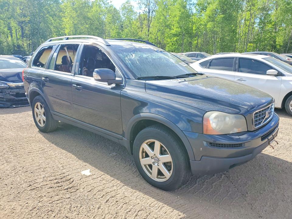 2010 Volvo Xc90 VIN YV4982CZ2A1544451 COPART salvage auction — INTERIOR BURN, On - Permit No Brand - Unfit, sold $375 on 2026-08-18 (photo 4)