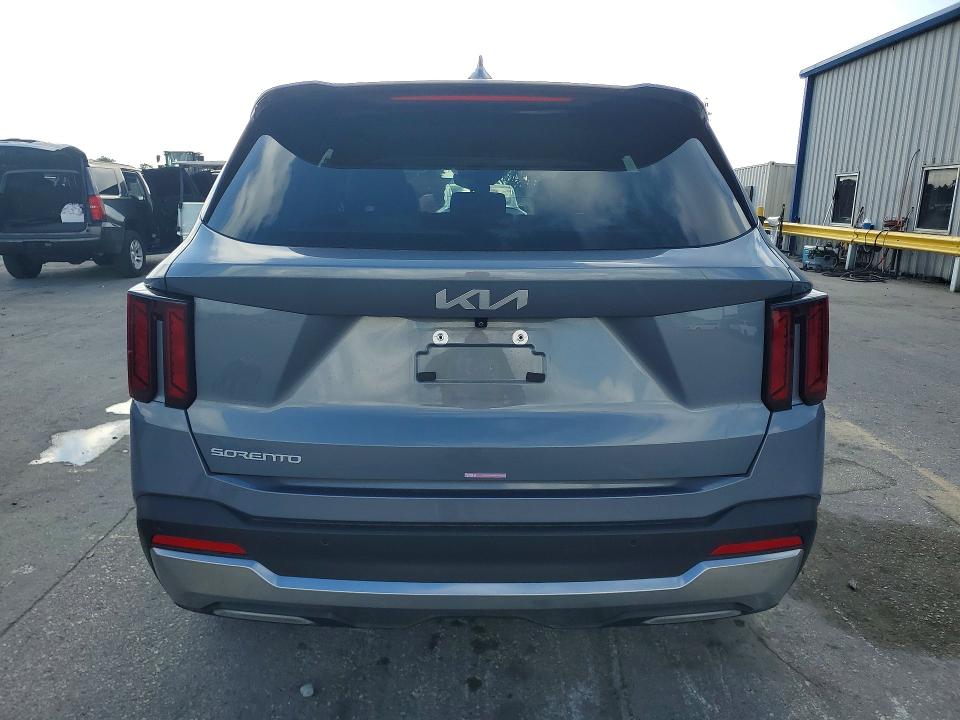 2025 Kia Sorento VIN 5XYRL4JC2SG332713 COPART salvage auction — SIDE, FL - CERT OF TITLE SLVG REBUILDABLE, sold $14,400 on 2026-07-23 (photo 6)