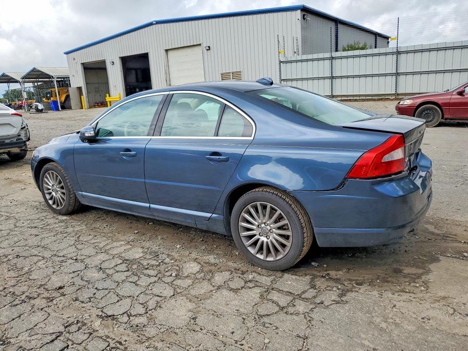 2008 Volvo S80 VIN YV1AS982281079275 COPART salvage auction — REAR END, GA - CERT OF TITLE-SALVAGE, sold $850 on 2026-07-24 (photo 2)