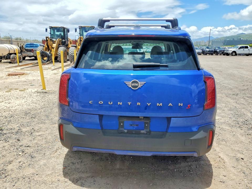 2025 Mini Cooper VIN WMZ23GA05S7P55940 COPART salvage auction — MINOR DENT/SCRATCHES, Hi - Certificate Of Title, sold $850 on 2026-08-31 (photo 6)