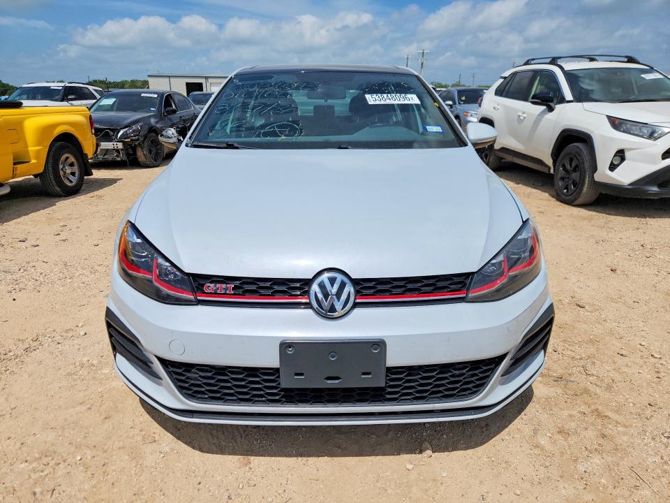 2019 Volkswagen VIN 3VW5T7AUXKM016100 COPART salvage auction — MINOR DENT/SCRATCHES, TX - SALVAGE VEHICLE TITLE, sold $8,500 on 2026-07-30 (photo 5)