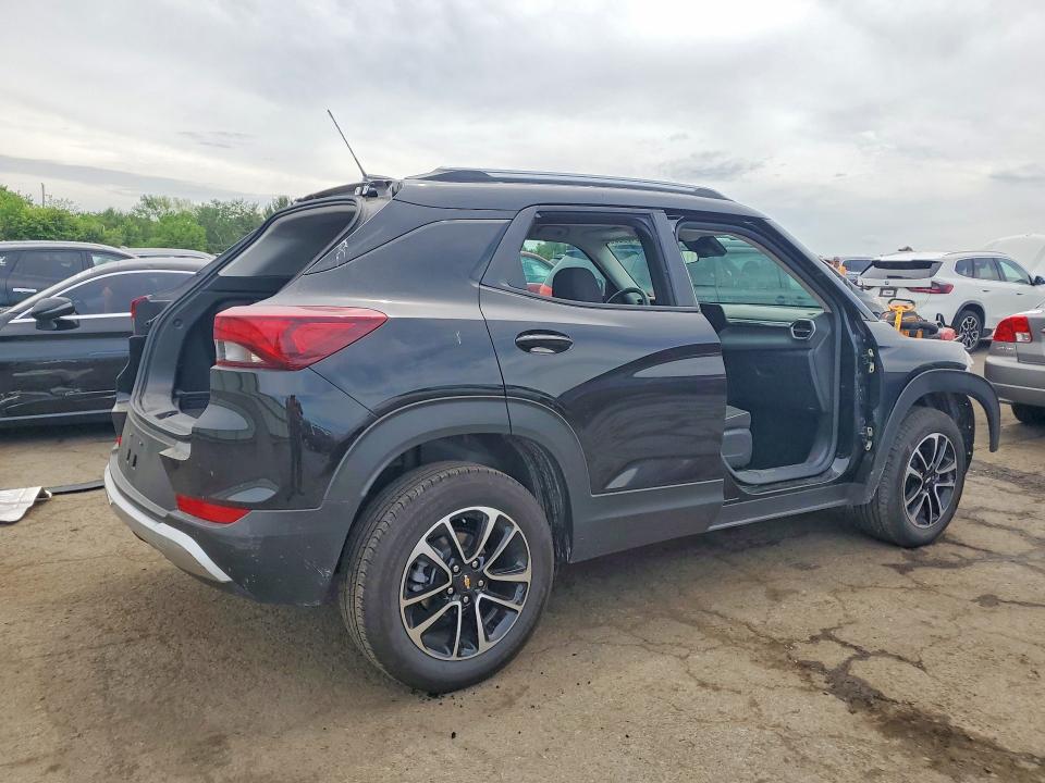 2025 Chevrolet Trailblazer VIN KL79MRSL3SB206120 COPART salvage auction — VANDALISM, Pa - Certificate Of Salvage, sold $2,400 on 2026-07-31 (photo 3)