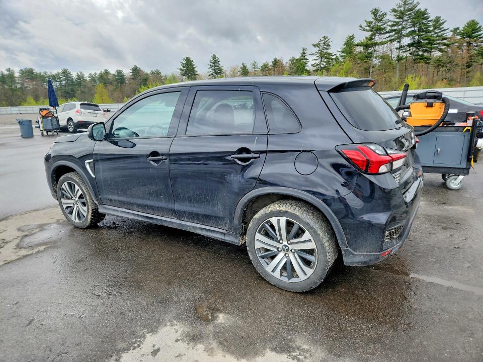 2024 Mitsubishi VIN JA4ARUAU5RU020781 COPART salvage auction — REAR END, Salvage Title, sold $9,600 on 2026-08-19 (photo 2)