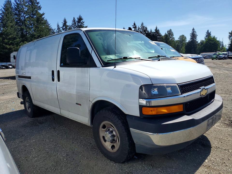 2018 Chevrolet Express 3500 VIN 1GCZGGF17J1178656 COPART salvage auction — BURN, Wa - Bill Of Sale, sold $1,250 on 2026-07-08 (photo 4)