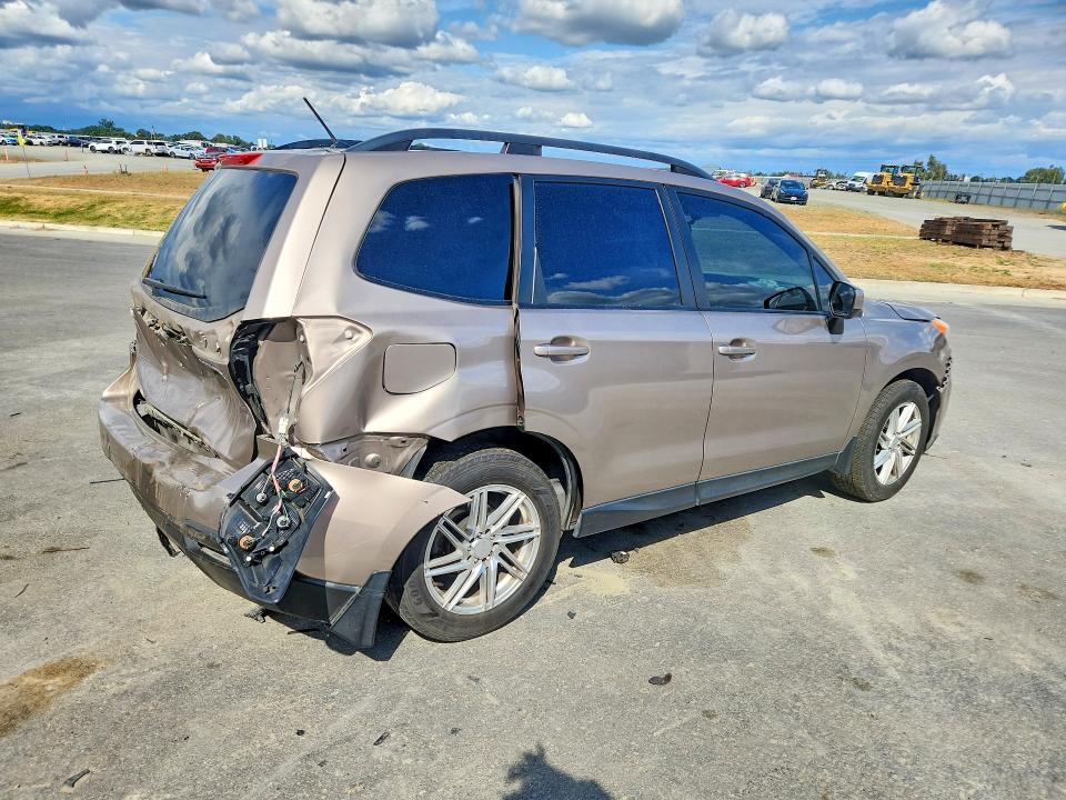 2014 Subaru VIN JF2SJACC1EG491101 COPART salvage auction — FRONT END, Ca - Salvage Certificate, sold $600 on 2026-07-14 (photo 3)