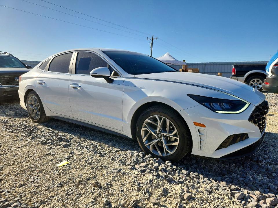 2020 Hyundai Sonata VIN 5NPEF4JA3LH052099 COPART salvage auction — HAIL, Mo - Certificate Of Title, sold $6,700 on 2026-07-13 (photo 4)