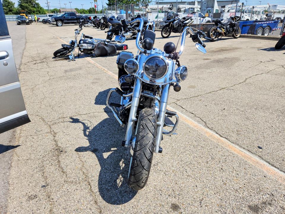 2011 Harley-davidson Flstn VIN 1HD1JD518BB013529 COPART salvage auction — ALL OVER, OH - CERT OF TITLE-SALVAGE, sold $2,100 on 2026-07-02 (photo 2)