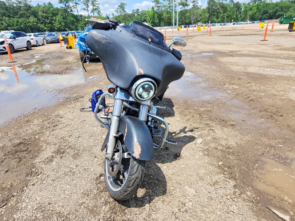 2011 Harley-davidson Fl VIN 1HD1KB414BB606680 COPART salvage auction — FRONT END, Wv - Salvage Certificate, sold $850 on 2026-07-30 (photo 2)