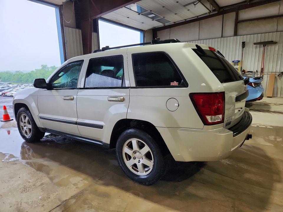 2009 Jeep Grand cherokee VIN 1J8GR48K79C521710 COPART salvage auction — FRONT END, In - Certificate Of Title, sold $350 on 2026-07-09 (photo 2)