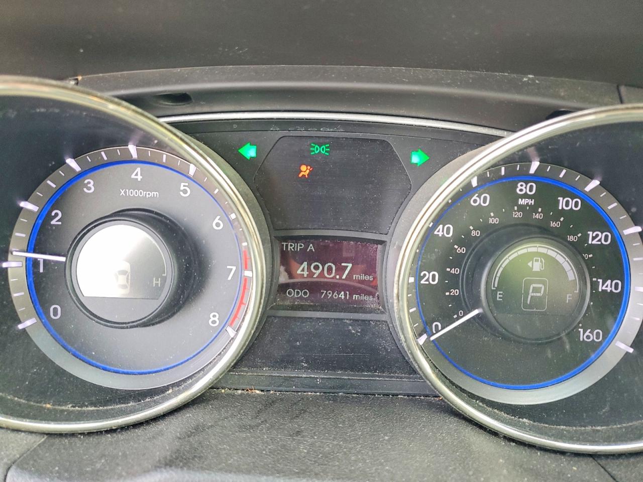 2011 Hyundai Sonata VIN 5NPEB4AC7BH180308 COPART salvage auction — Front End, IL - SALVAGE CERTIFICATE, sold $575 on 2026-07-02 (photo 9)