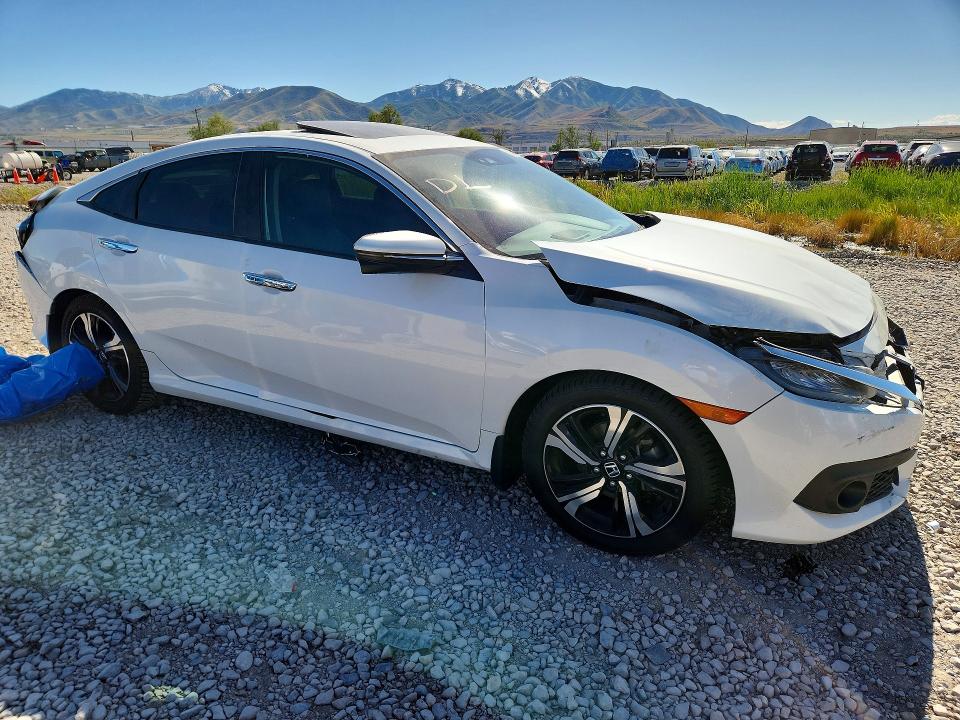 2016 Honda Civic VIN 19XFC1F9XGE030699 COPART salvage auction — REAR END, Ut - Salvage Certificate, sold $3,000 on 2026-07-02 (photo 4)