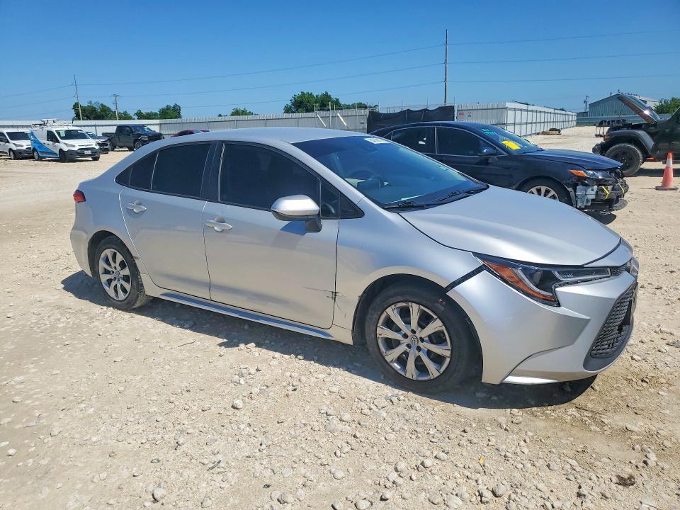 2022 Toyota Corolla VIN 5YFEPMAEXNP274113 COPART salvage auction — SIDE, Tx - Salvage Vehicle Title, sold $150 on 2026-07-09 (photo 4)