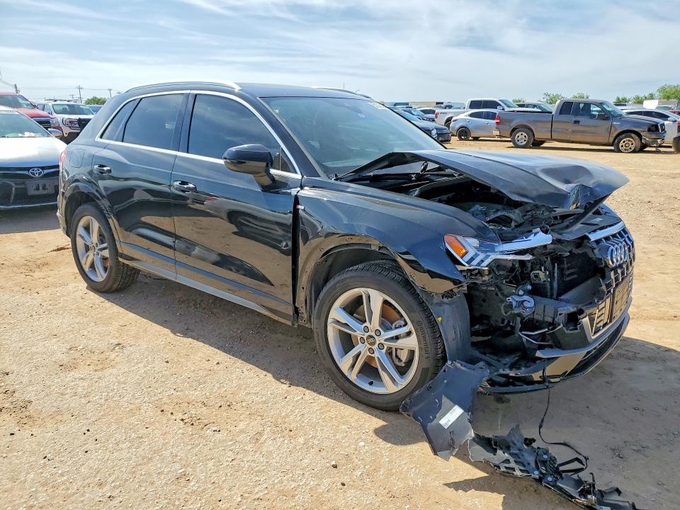 2022 Audi VIN WA1EECF33N1033113 COPART salvage auction — FRONT END, TX - SALVAGE VEHICLE TITLE (P), sold $7,800 on 2026-07-16 (photo 4)