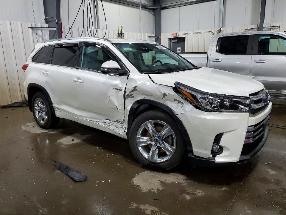 2018 Toyota Highlander VIN 5TDDGRFH1JS041931 COPART salvage auction — FRONT END, Mn - Cert Of Title-Salvage, sold $8,500 on 2026-07-06 (photo 4)