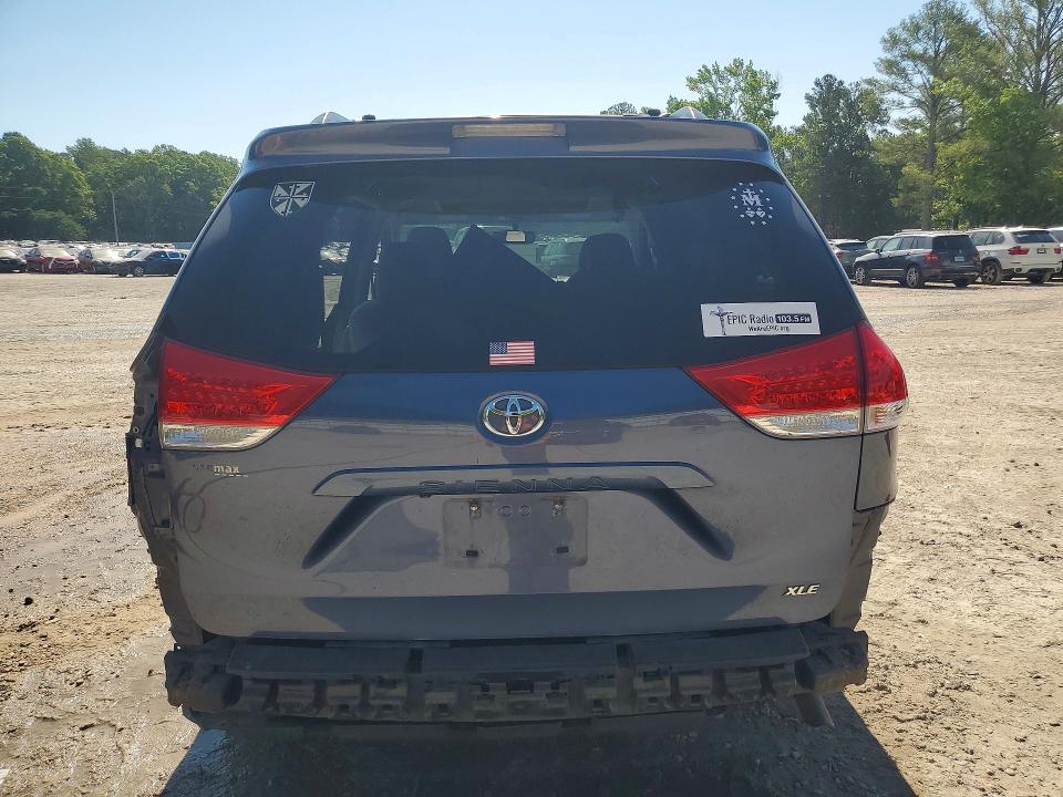 2014 Toyota VIN 5TDYK3DC4ES520628 COPART salvage auction — SIDE, Nc - Salvage Certificate Of Title, sold $4,200 on 2026-07-06 (photo 6)