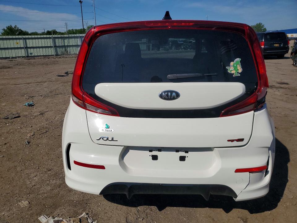 2020 Kia Soul VIN KNDJ63AU7L7119147 COPART salvage auction — SIDE, Salvage Title, sold $2,850 on 2026-07-10 (photo 6)