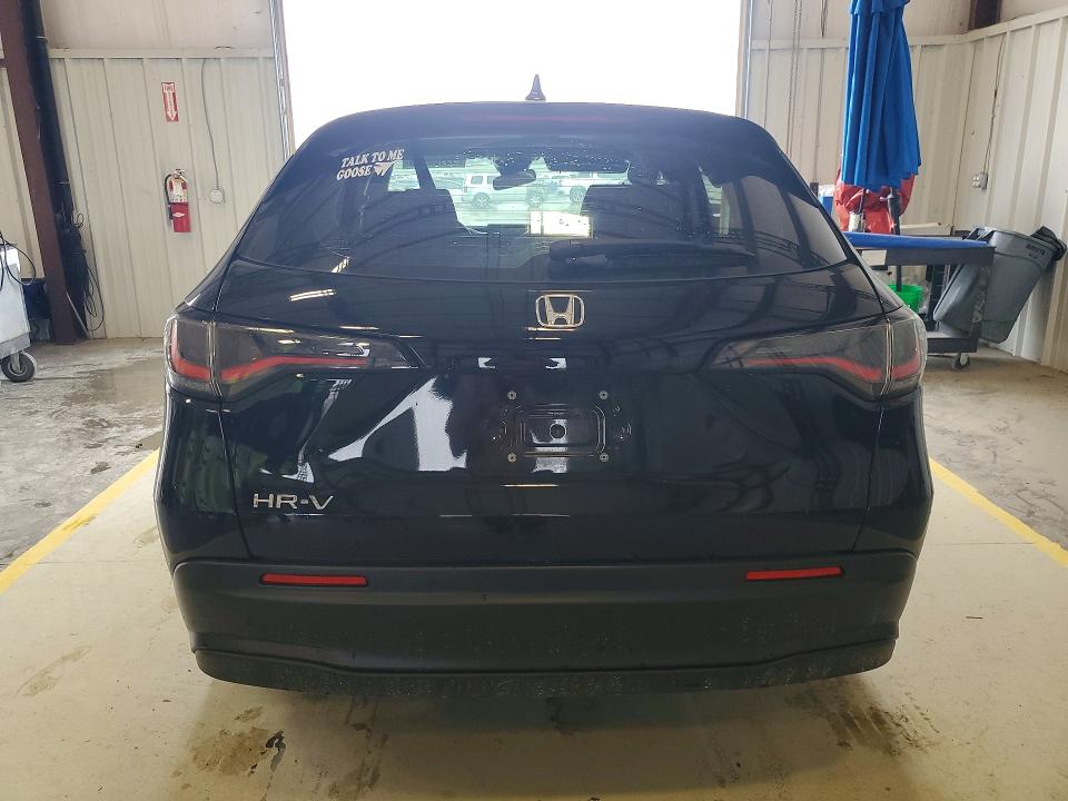 2025 Honda Hr-v VIN 3CZRZ1H38SM700974 COPART salvage auction — FRONT END, Tx - Salvage Vehicle Title, sold $6,800 on 2026-07-09 (photo 6)