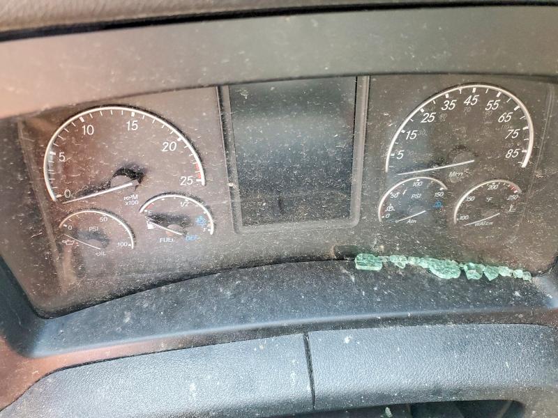 2026 Freightliner Cascadia 126 VIN 3AKJHHDR2TSWH2545 COPART salvage auction — BURN, MN - CERT OF TITLE-SALVAGE, sold $15,700 on 2026-08-04 (photo 8)