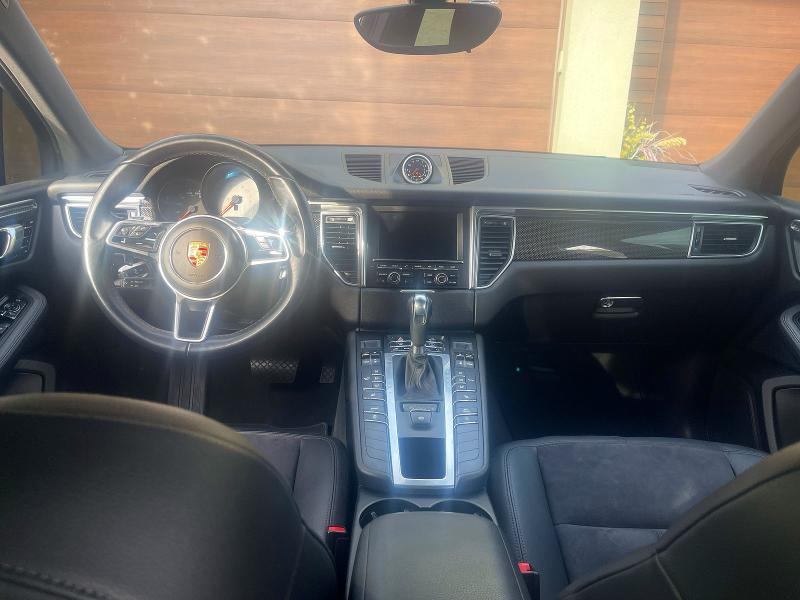 2015 Porsche Macan VIN WP1AB2A53FLB51778 COPART salvage auction — MINOR DENT/SCRATCHES, Ab - Bos - Active, sold $10,100 on 2026-07-03 (photo 9)