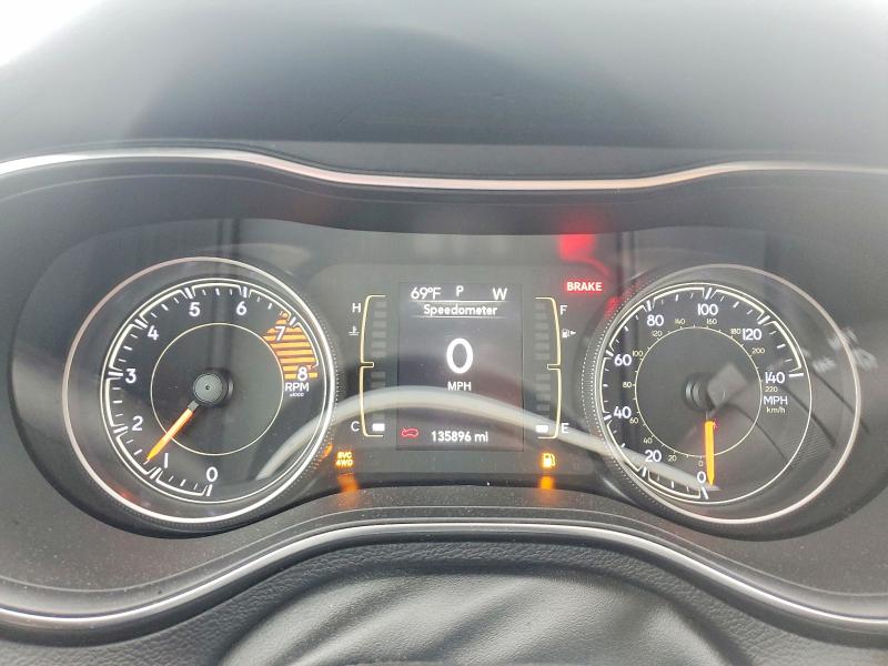 2018 Jeep Cherokee VIN 1C4PJMCX3LD628885 COPART salvage auction — NORMAL WEAR, Fl - Certificate Of Title, sold $5,500 on 2026-08-05 (photo 9)
