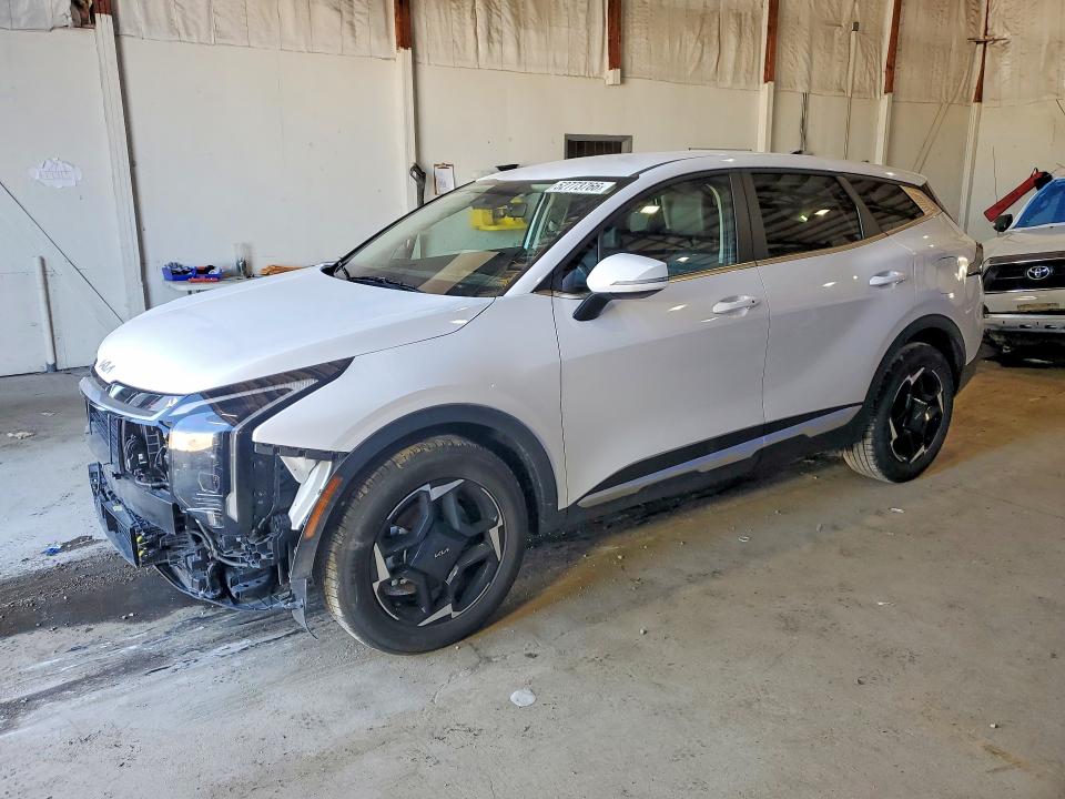2026 Kia Sportage VIN 5XYK33DF9TG335062 COPART salvage auction — FRONT END, KY - CERT OF TITLE-SALVAGE, sold $8,200 on 2026-07-20 (photo 1)