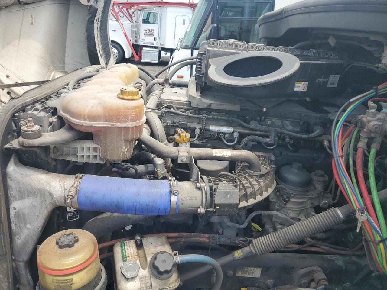 2020 Freightliner Cascadia 126 VIN 3AKJHHDR9LSME2503 COPART salvage auction — Minor Dent/Scratches, PA - CERT OF TITLE, sold $23,700 on 2026-08-14 (photo 7)