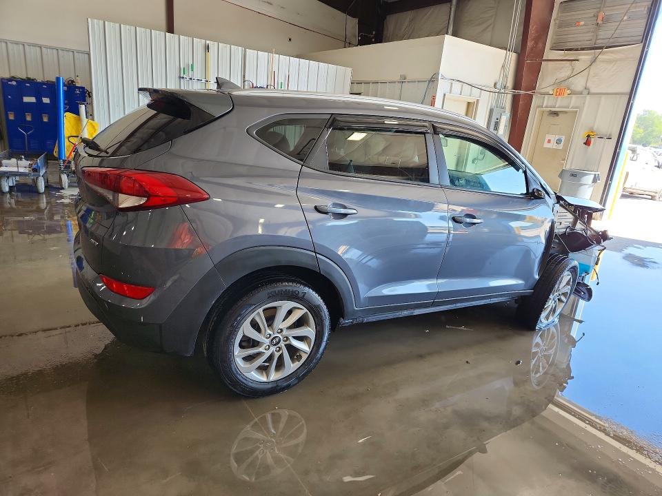 2018 Hyundai Tucson VIN KM8J3CA49JU615098 COPART salvage auction — FRONT END, IL - SALVAGE CERTIFICATE, sold $2,550 on 2026-07-06 (photo 3)