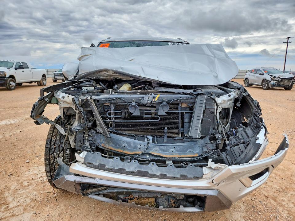 2022 Nissan VIN JN8AY2BC0N9162945 COPART salvage auction — FRONT END, Tx - Salvage Vehicle Title, sold $2,750 on 2026-07-22 (photo 5)