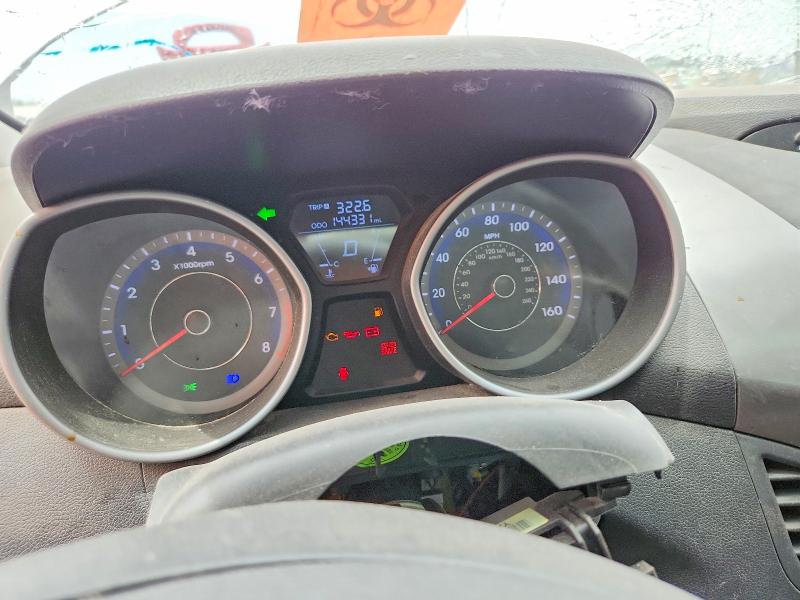 2013 Hyundai Elantra VIN KMHDH4AE5DU969556 COPART salvage auction — FRONT END, Az - Cert Of Title - Salvage, sold $375 on 2026-07-31 (photo 9)