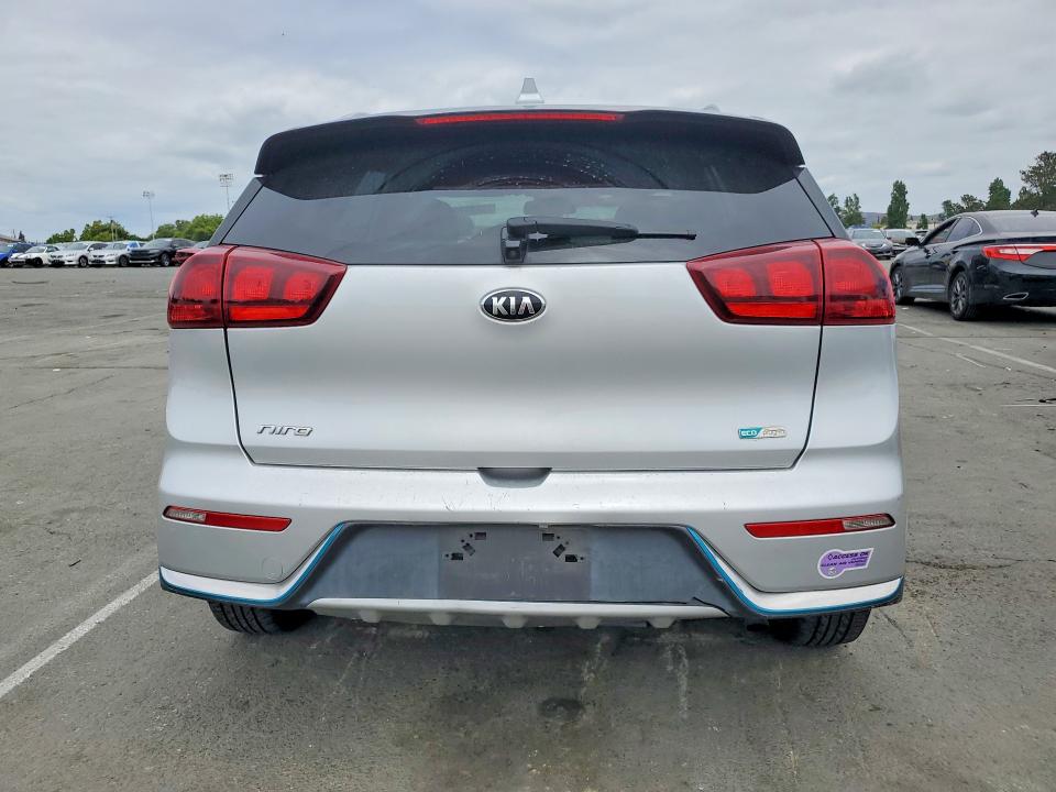 2019 Kia Niro VIN KNDCM3LD9K5218977 COPART salvage auction — REAR END, Ca - Salvage Certificate, sold $3,750 on 2026-07-10 (photo 6)