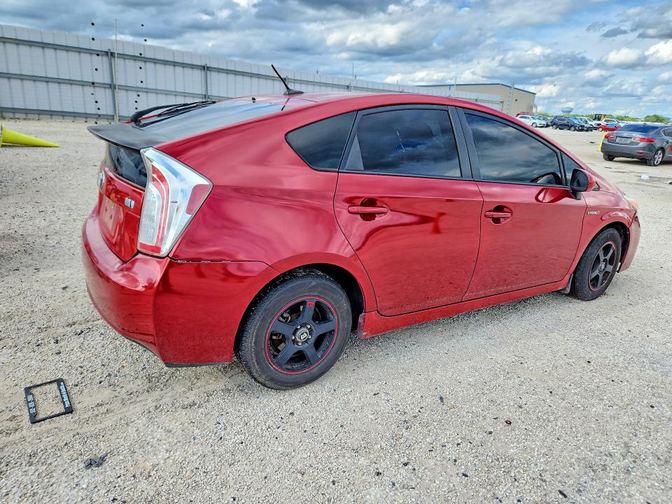 2012 Toyota Prius VIN JTDKN3DU6C5388593 COPART salvage auction — FRONT END, TX - SALVAGE VEHICLE TITLE, sold $950 on 2026-07-30 (photo 3)