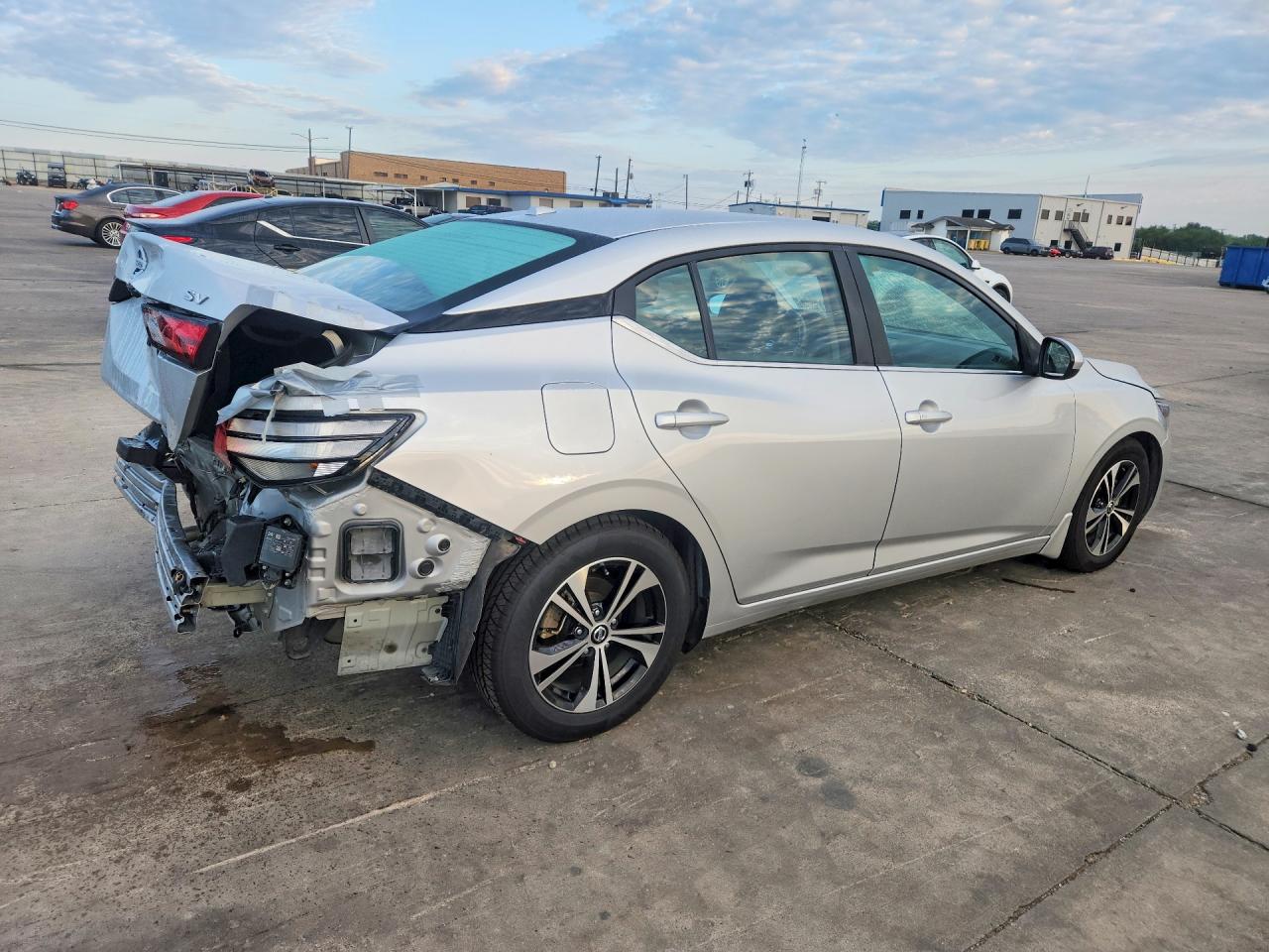 2022 Nissan Sentra VIN 3N1AB8CV3NY209155 COPART salvage auction — Rear End, TX - SALVAGE VEHICLE TITLE, sold $2,250 on 2026-07-09 (photo 3)