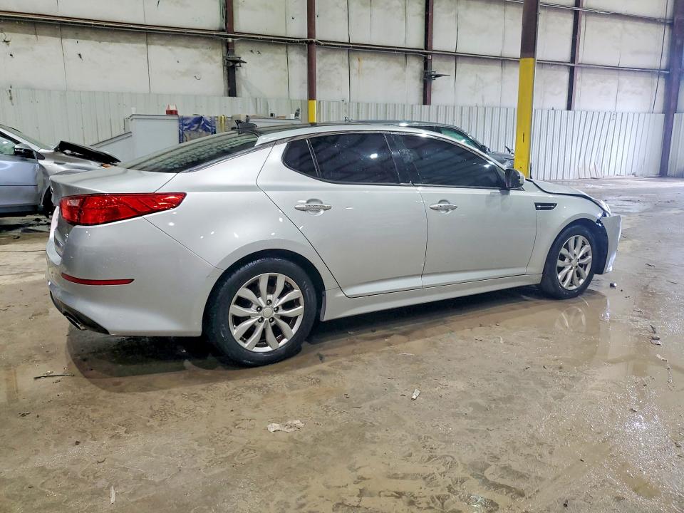 2015 Kia VIN 5XXGN4A7XFG422903 COPART salvage auction — FRONT END, KY - CERT OF TITLE-SALVAGE, sold $175 on 2026-07-22 (photo 3)
