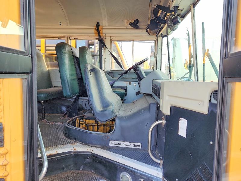 2005 Blub VIN 1BABHCKA55F227661 COPART salvage auction — REAR END, OH - CERTIFICATE OF TITLE, sold $1,400 on 2026-07-29 (photo 5)